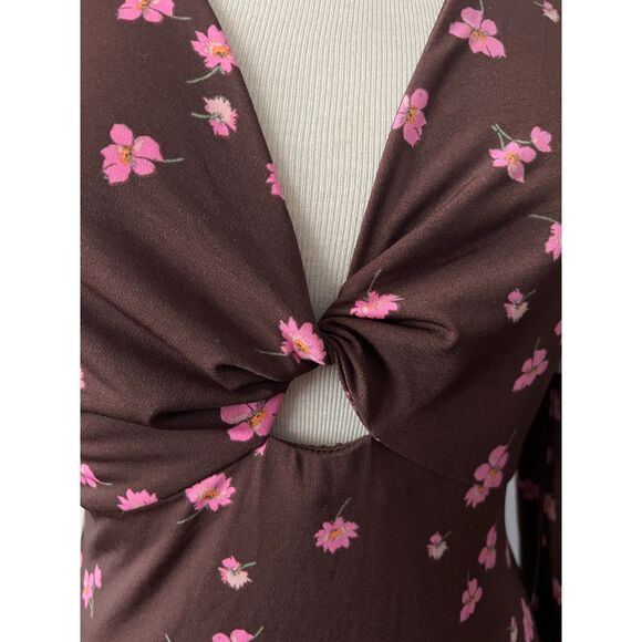 WAYF Remember me Cut out dress size Med - Picture 5 of 6